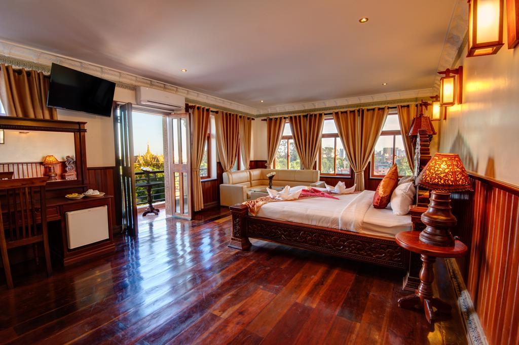 Okay Boutique Hotel Phnom Penh Esterno foto